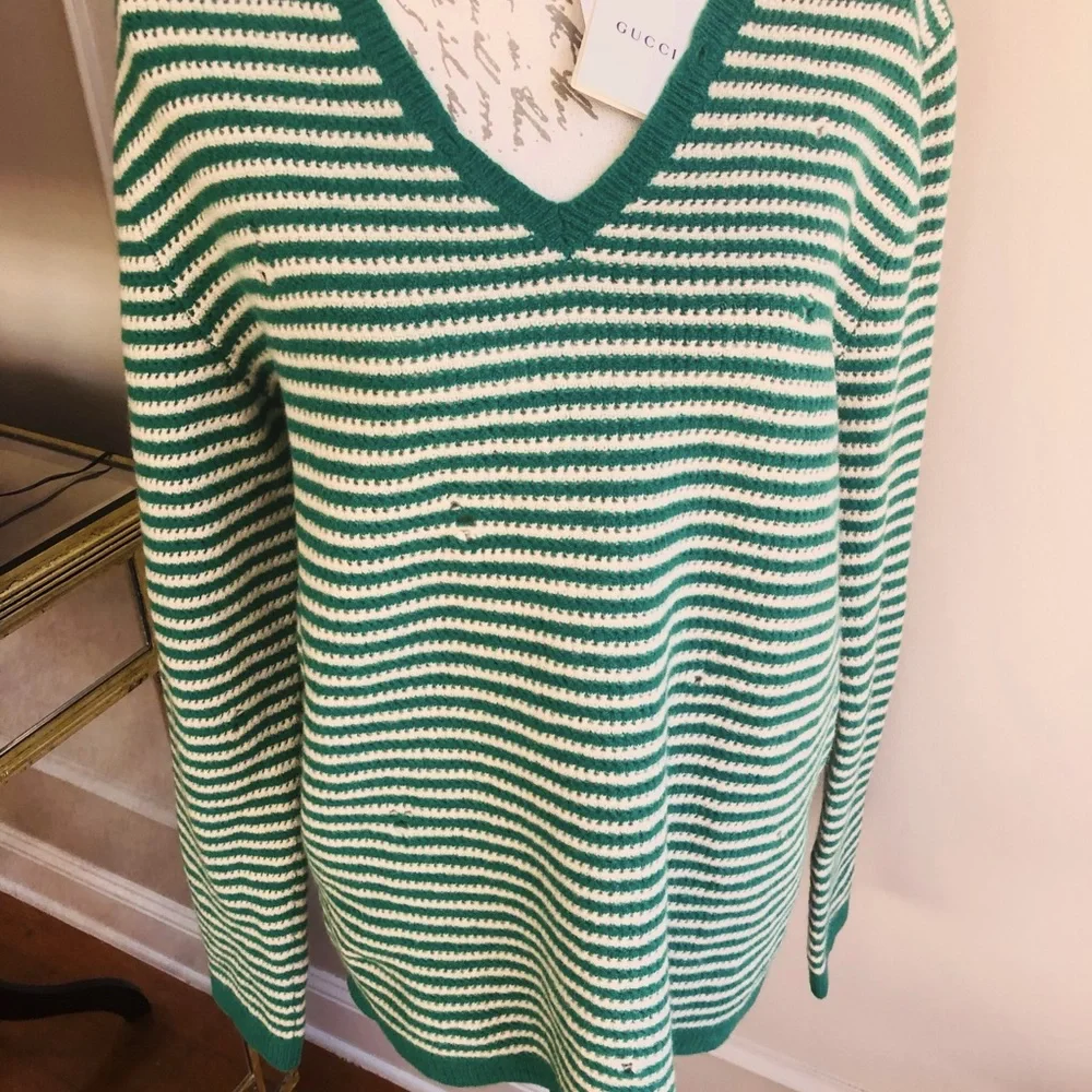 Gucci sweater NWT unisex